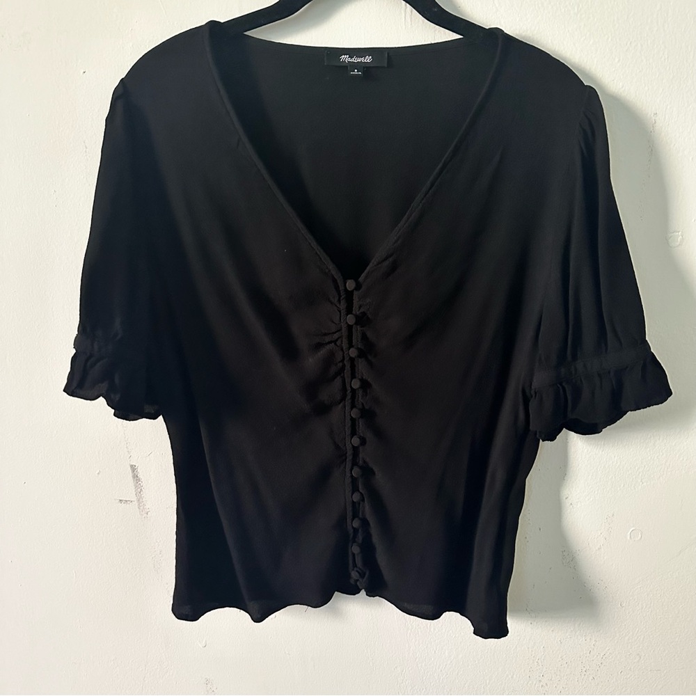 Puff Sleeve Buttoned Blouse